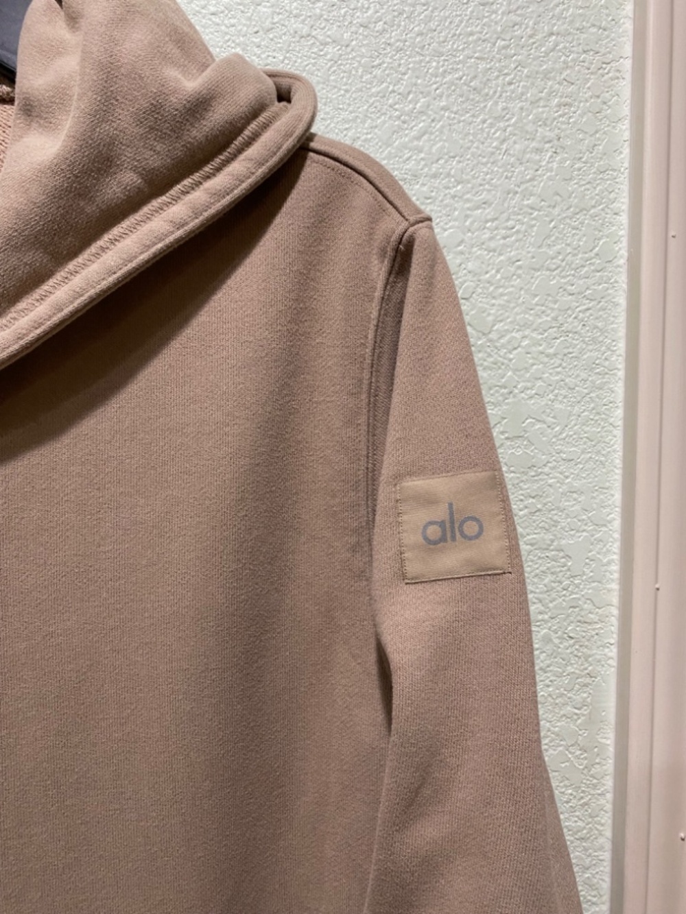 Alo hoodie - Picture 4 of 8